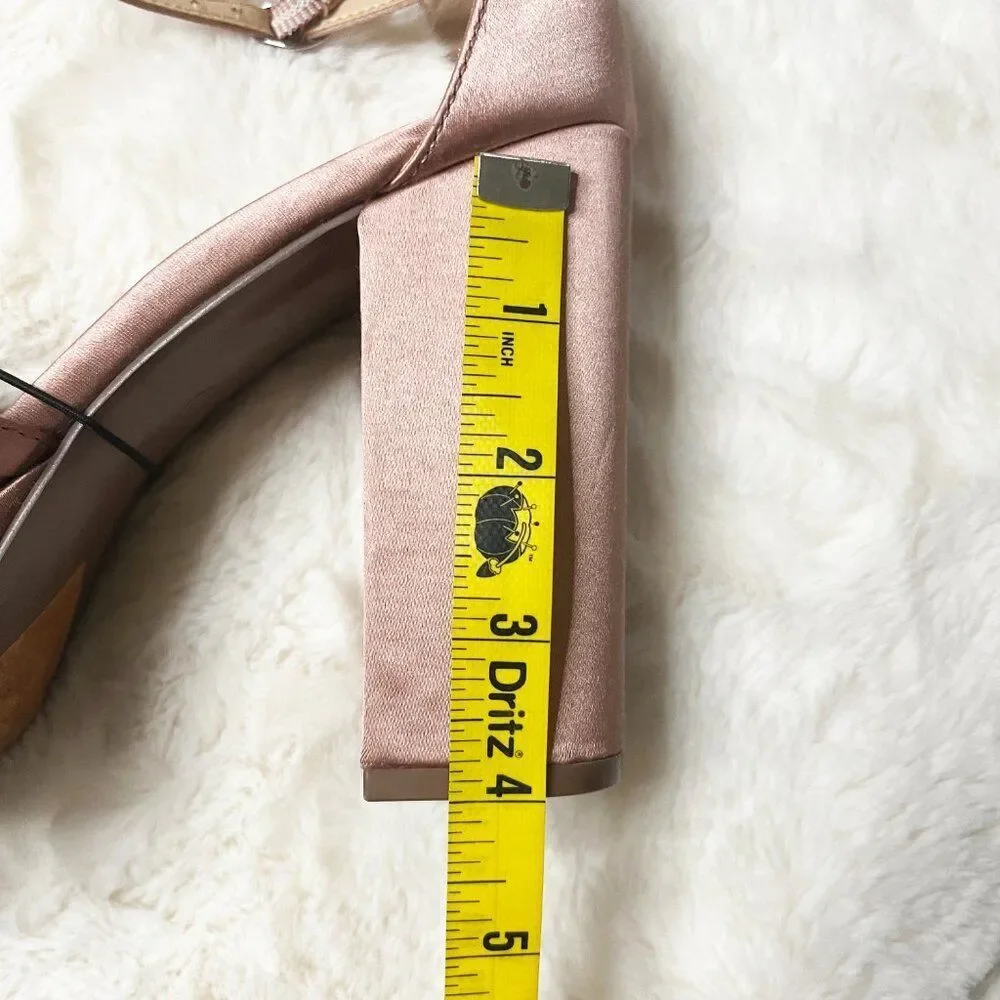 Who What Wear Pink‎ Satin Sydney Platform Heels NWT Size 7.5
